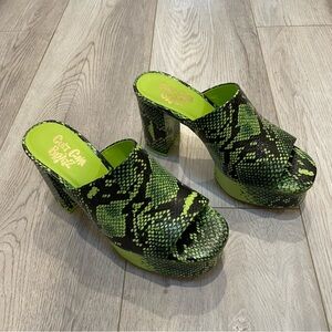 NEW Cult Gaia Bratz Green Snakeskin Platform Sandals